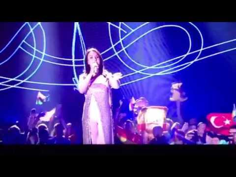 Задница на Евровидении 2017