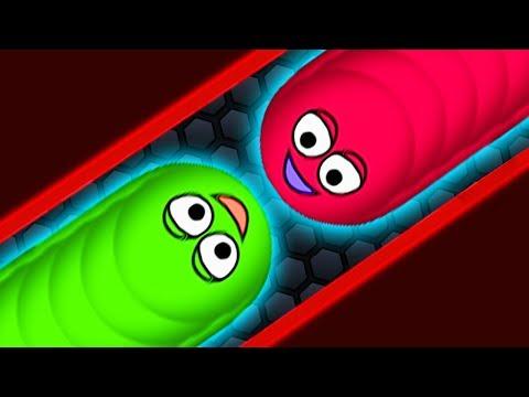 БЕЗУМНЫЙ ЧЕРВЯК! ВЫРАСТИЛИ Червя ГИГАНТА!  WORMATE IO   КЛОН SLITHER IO И WORMAX IO Мультик ИГРА для
