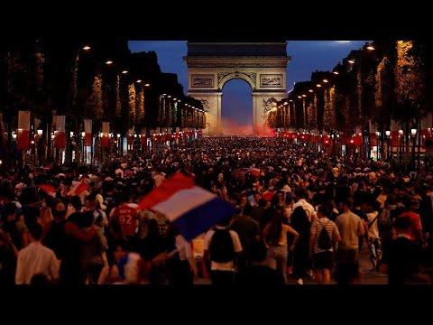 Франция празднует выход в финал ЧМ-2018
