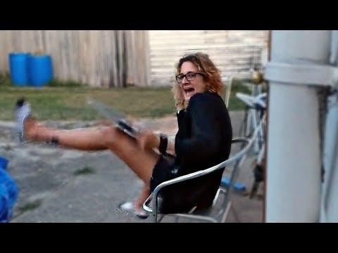 Funny Scare Pranks l Испуги, приколы над людьми #48