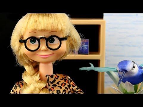 МАША ВЫРОСЛА И СТАЛА УЧИТЕЛЕМ! ВСЕМ ПЯТЕРКИ! Мультик про школу Мама Барби и Маша