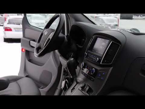 Белый Гранд Старекс 2017 года, в максимальной комплектации Modern Special 4WD.